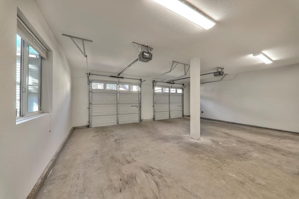 Gated Townhome, AC, Walk to Heavenly & Casinos - Photo 20