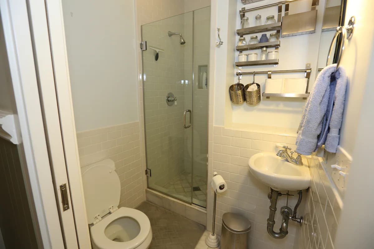 Home in Mountain View · ★4.95 · 3 bedrooms · 6 beds · 2 baths - Image 20