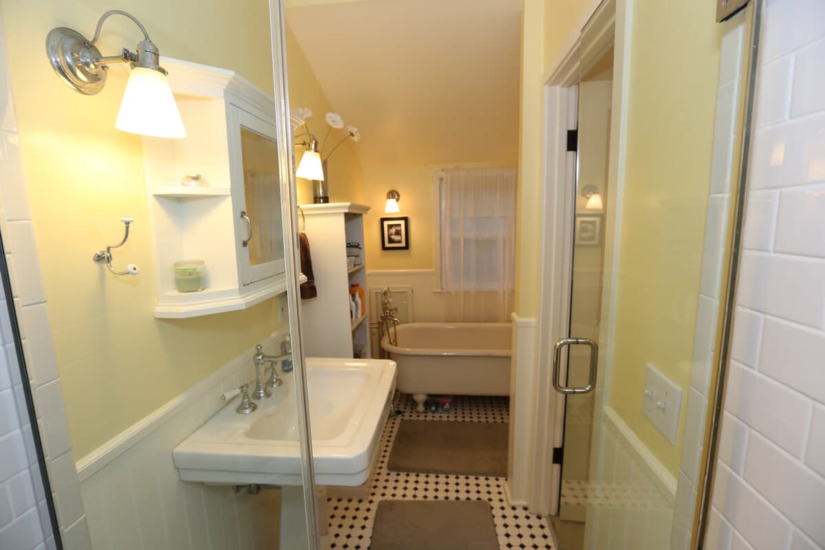 Home in Mountain View · ★4.95 · 3 bedrooms · 6 beds · 2 baths - Image 18