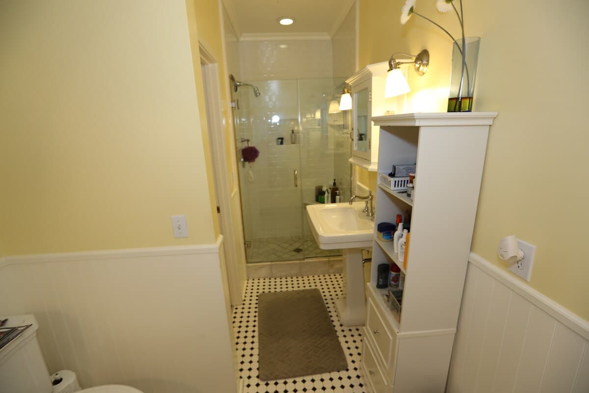 Home in Mountain View · ★4.95 · 3 bedrooms · 6 beds · 2 baths - Image 19