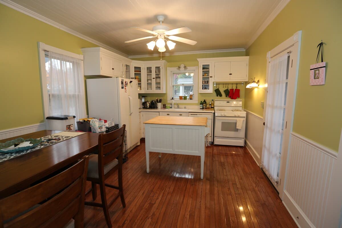 Home in Mountain View · ★4.95 · 3 bedrooms · 6 beds · 2 baths - Image 5