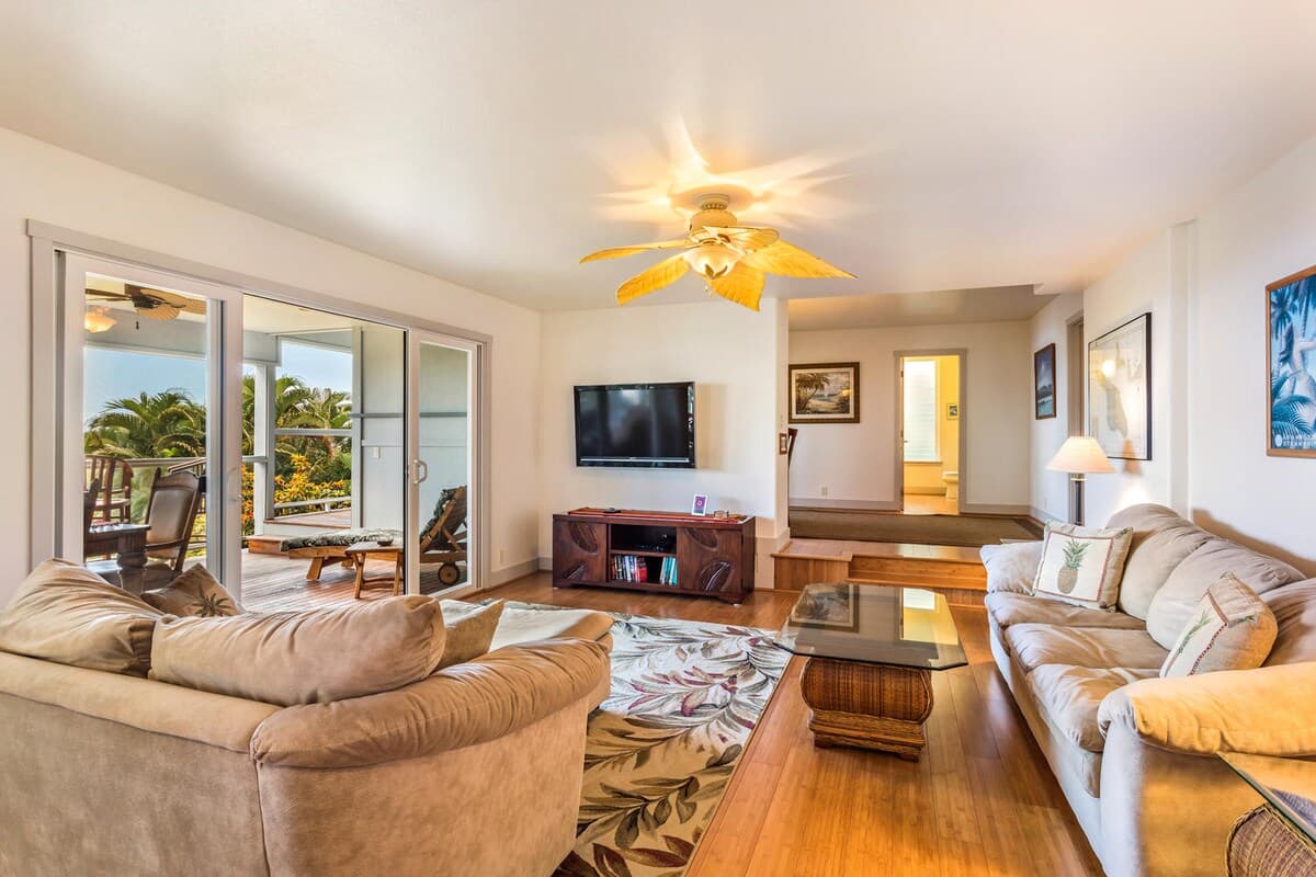 Home in Kailua-Kona · ★4.96 · 3 bedrooms · 3 beds · 3 baths - Image 19