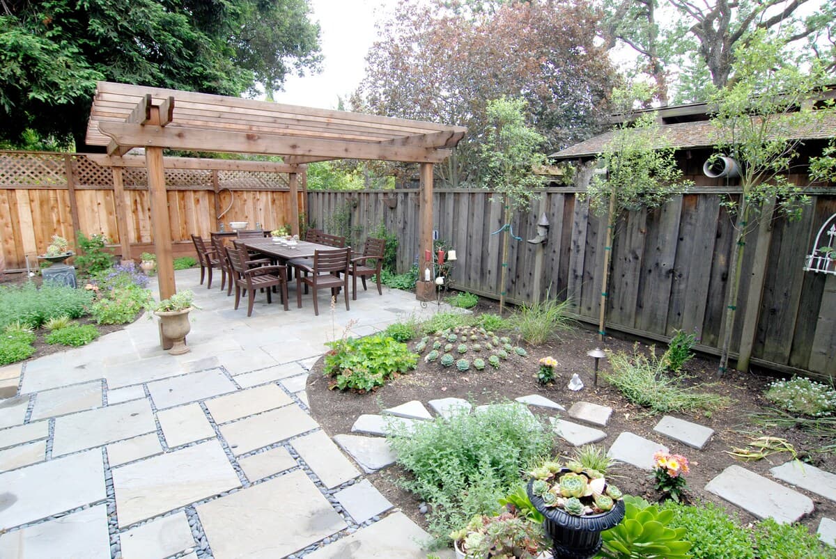 Stanford-Adjacent 4BR with Fire Pit & New Kitchen - Photo 18