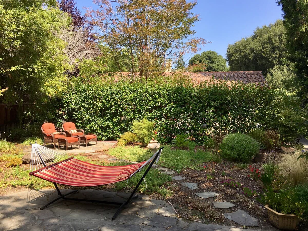 Home in Palo Alto · ★4.95 · 4 bedrooms · 4 beds · 3 baths - Image 26