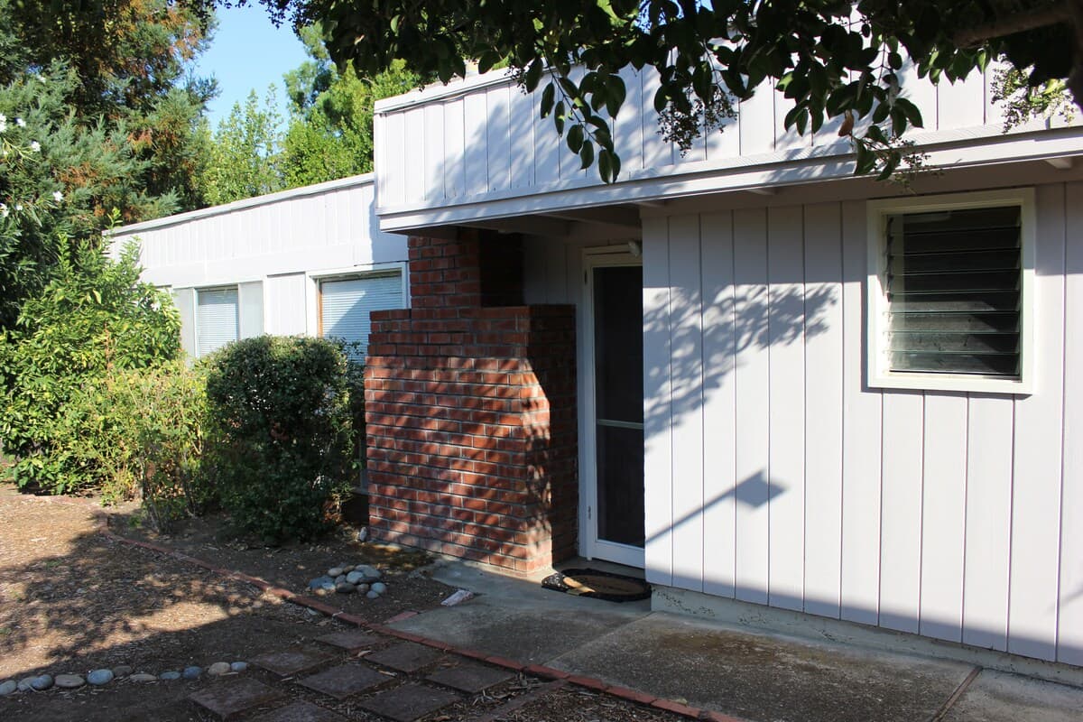 Quiet Silicon Valley Cottage Near Stanford - Photo 18