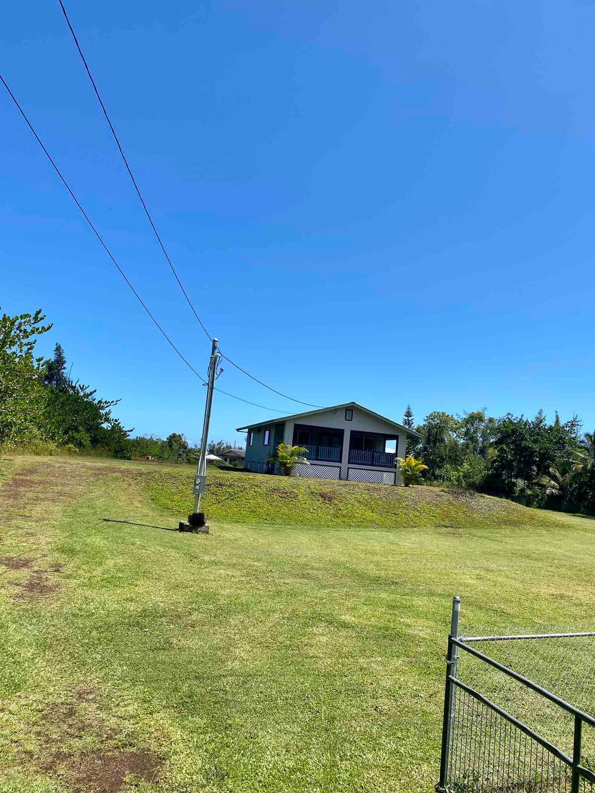 Home in Keaau · ★4.92 · 2 bedrooms · 2 beds · 2 baths - Image 16