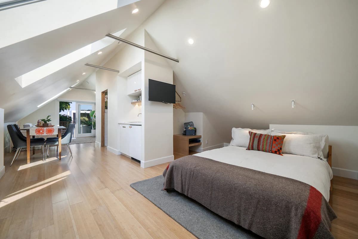 Guest Perch Art-Filled Retreat with Skyline Views - Photo 14
