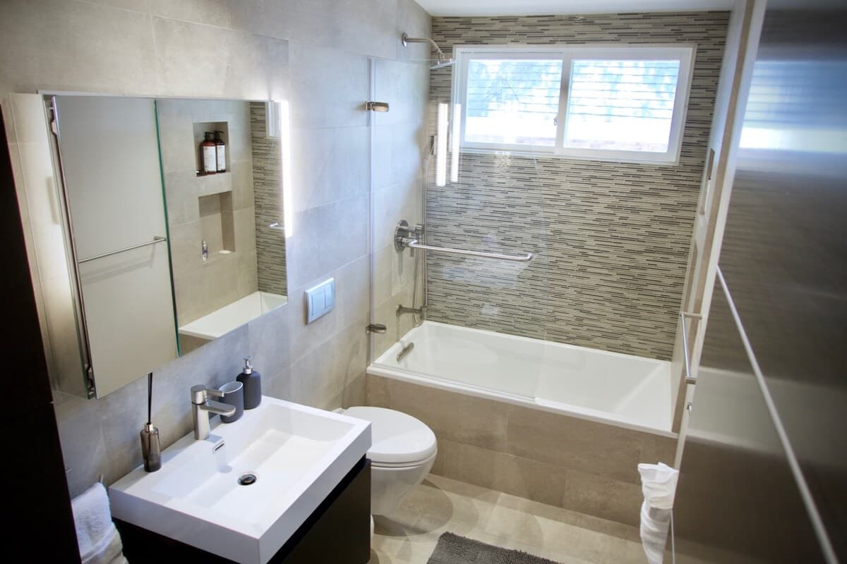 Home in Palo Alto · ★4.95 · 3 bedrooms · 3 beds · 3 baths - Image 29