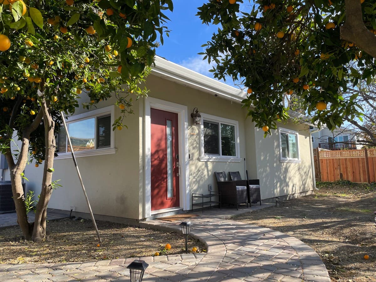 Brand new house in Mountain View - Photo 24