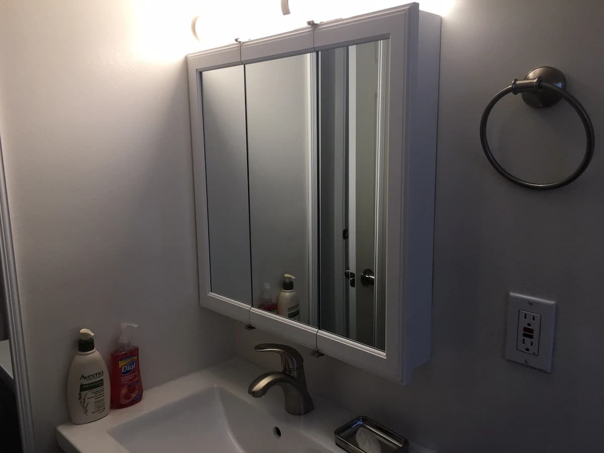 Guesthouse in Redwood City · ★4.96 · 1 bedroom · 1 bed · 1 bath - Image 8