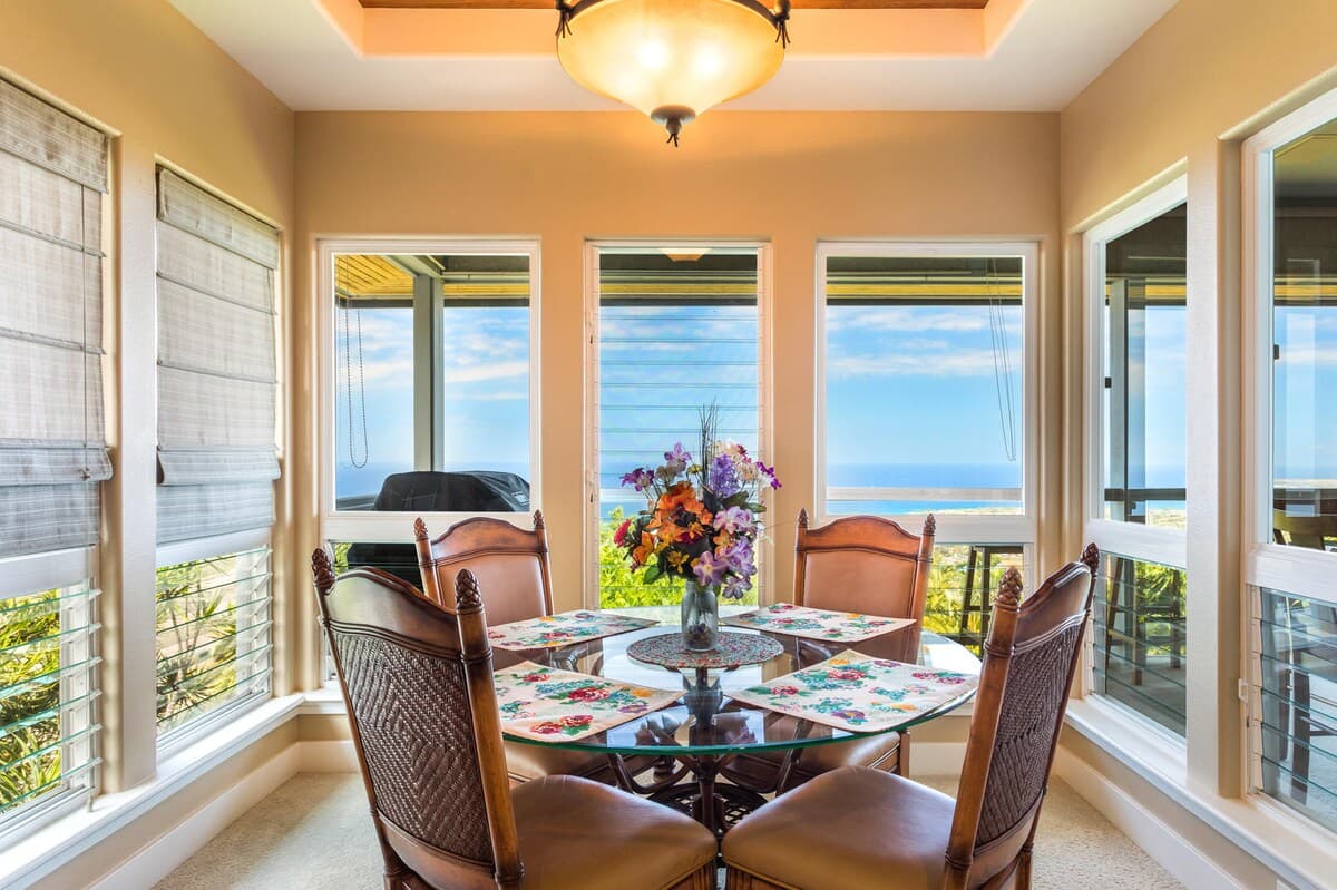 Home in Kailua-Kona · ★4.96 · 3 bedrooms · 3 beds · 3 baths - Image 13