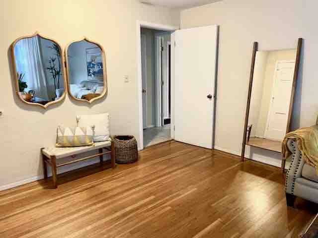 Home in Palo Alto · ★4.77 · 5 bedrooms · 7 beds · 2 baths - Image 4