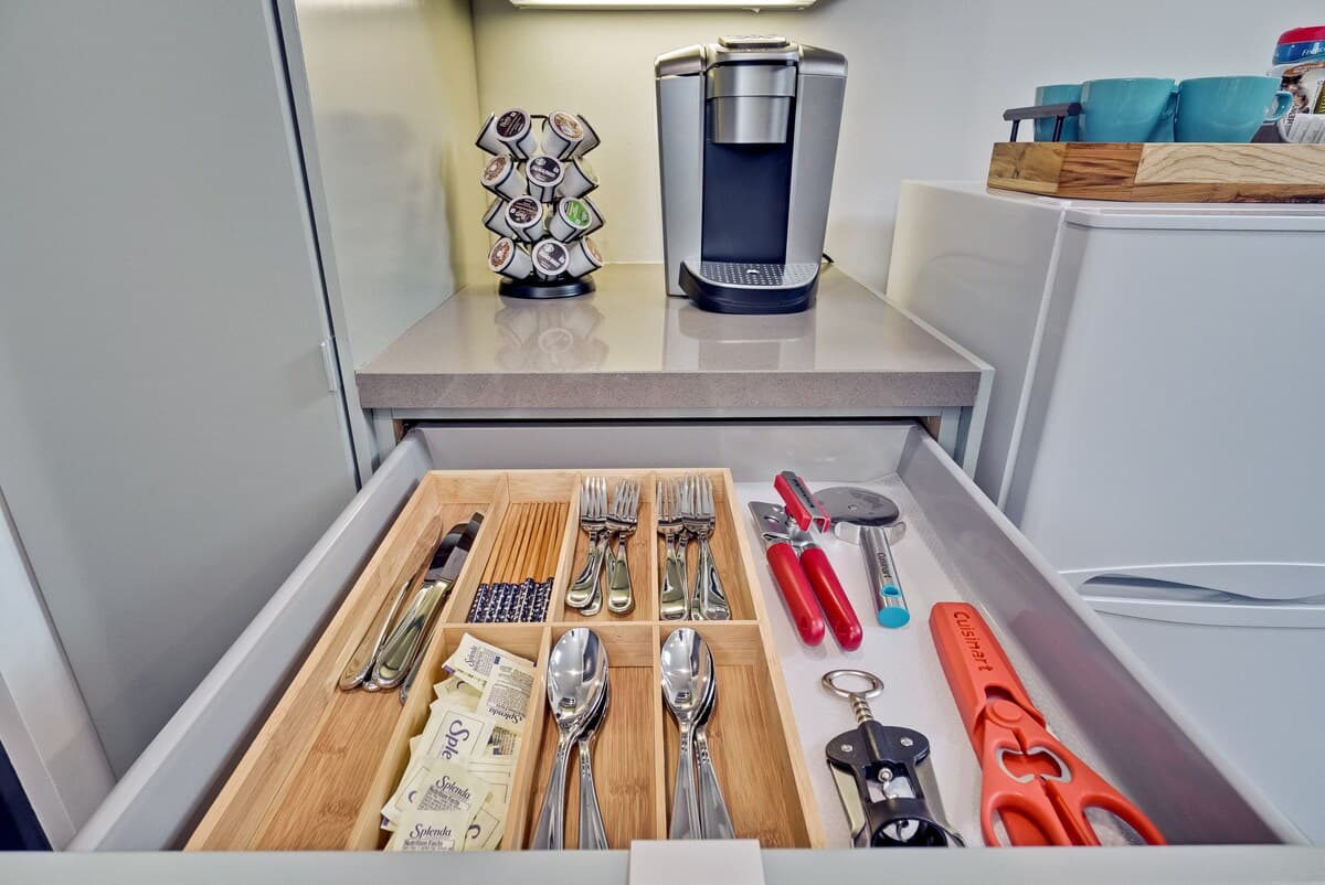 Guesthouse in Palo Alto · ★4.96 · 2 bedrooms · 3 beds · 1 bath - Image 12