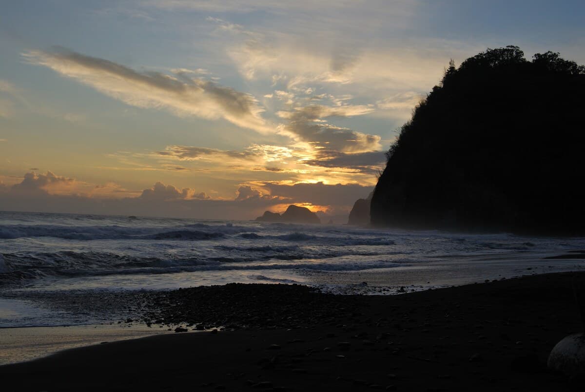 Explorer's Bungalow - Explore Volcanoes NP! - Image 50