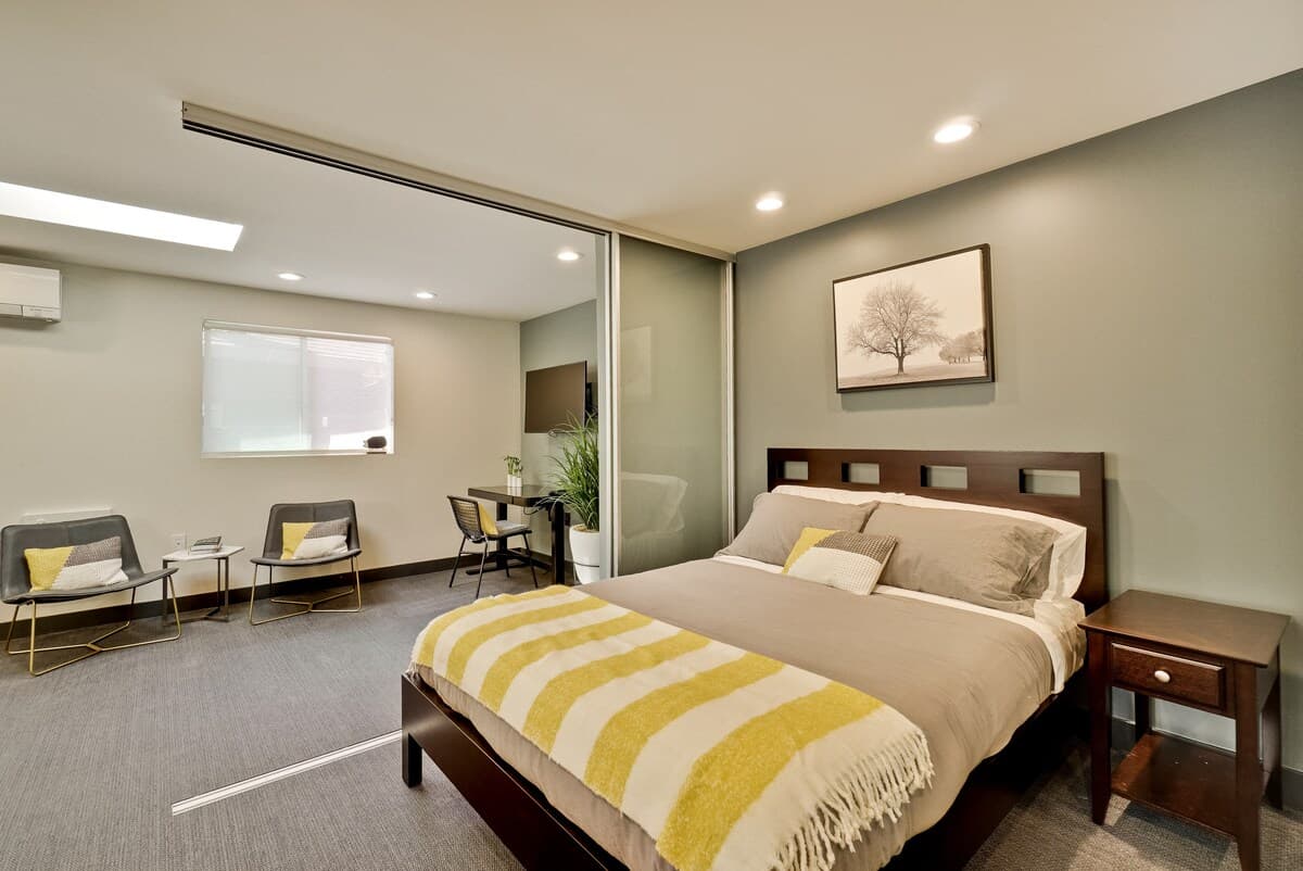 Guesthouse in Palo Alto · ★4.96 · 2 bedrooms · 3 beds · 1 bath - Image 18