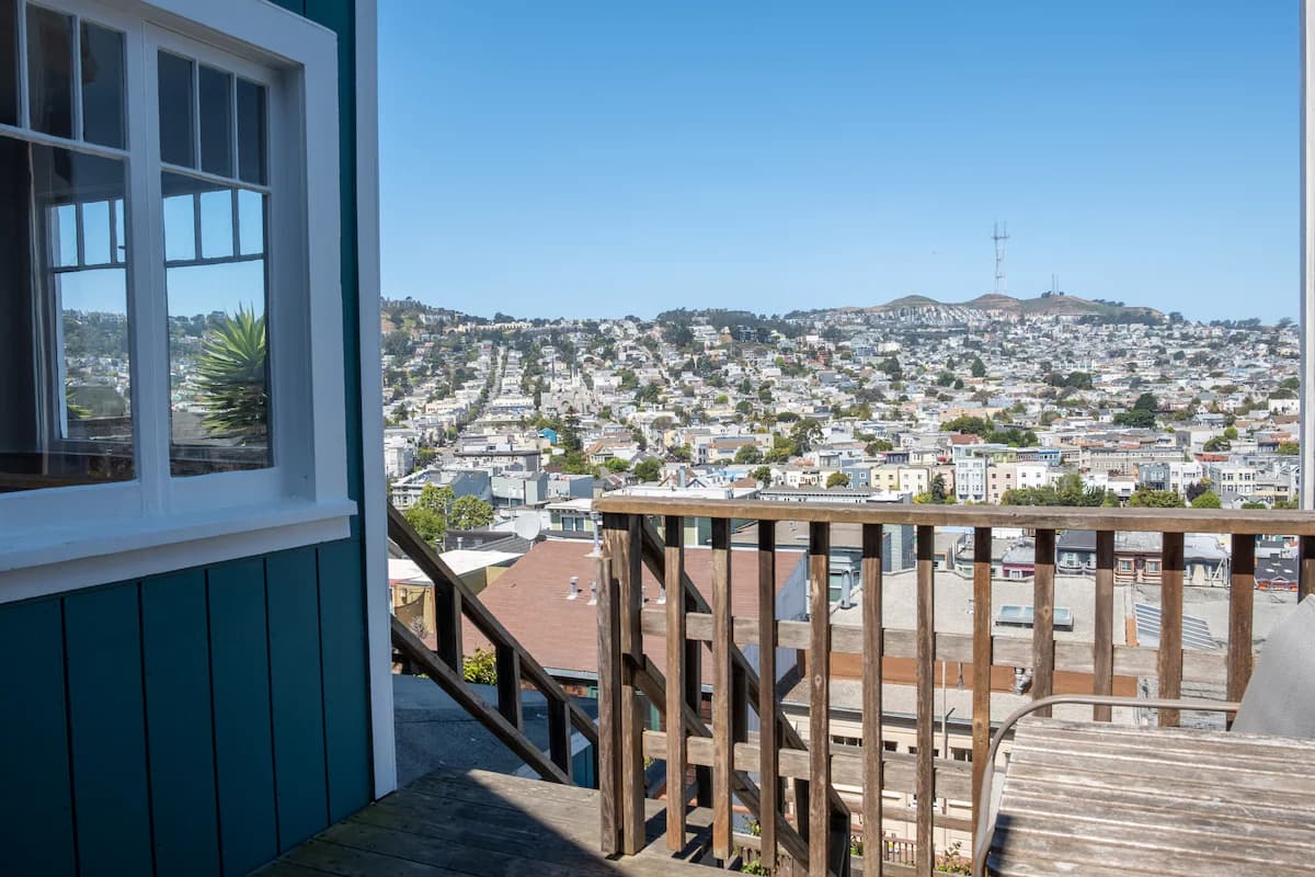 Quiet Hilltop Home with City Views - Photo 15