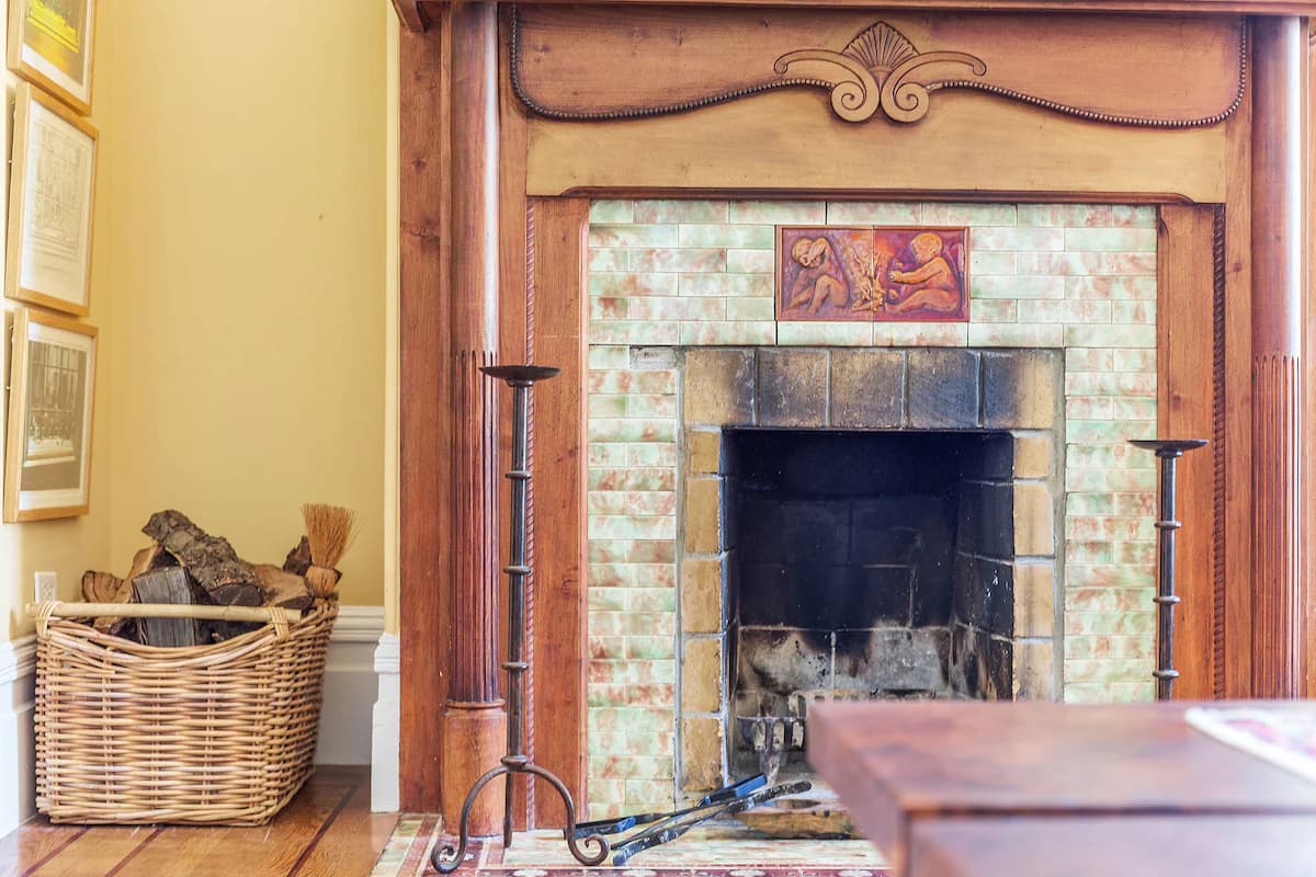 Chef's Kitchen Victorian, 1896 Flat with Terrace - Photo 6