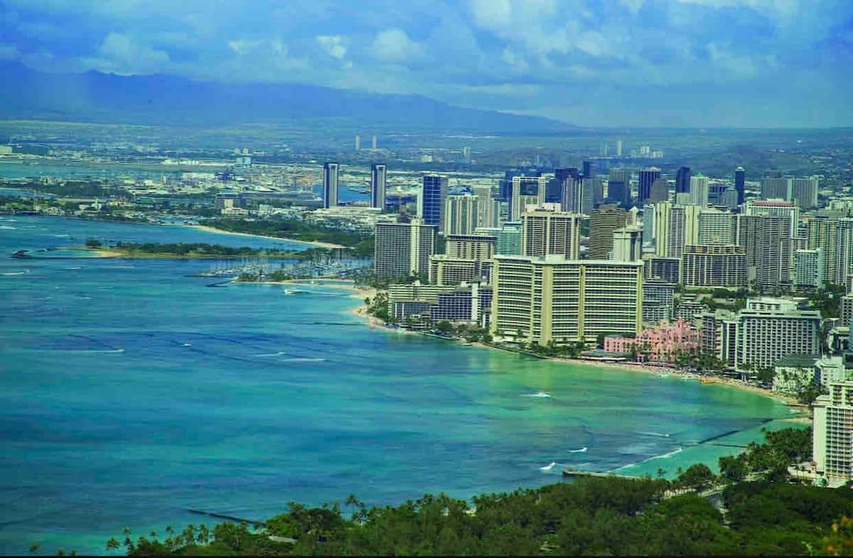 Studio Suite at Picturesque Waikiki Resort - Image 13
