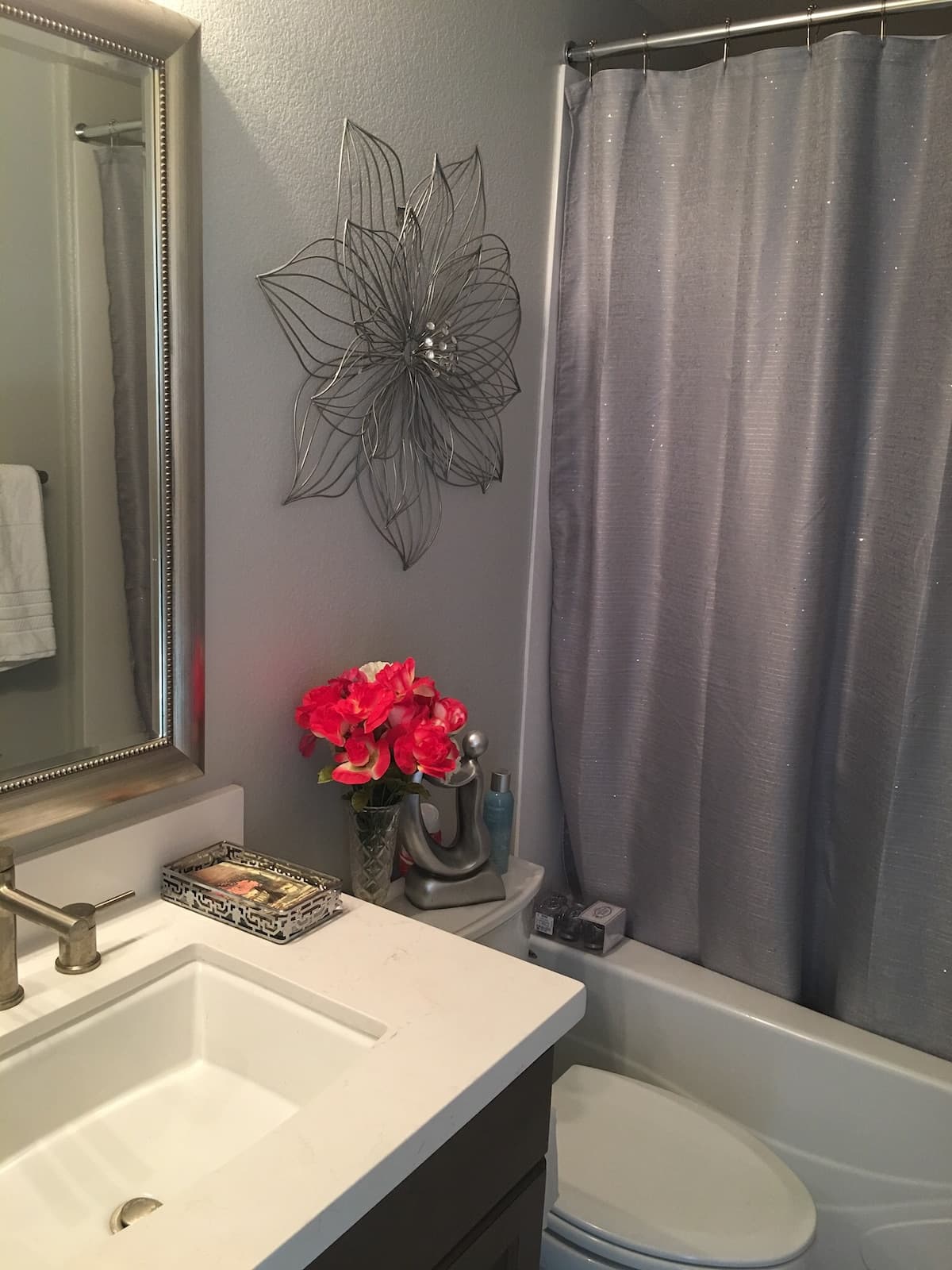 Townhouse in Daly City · ★4.89 · 1 bedroom · 1 bed · 1 bath - Image 12