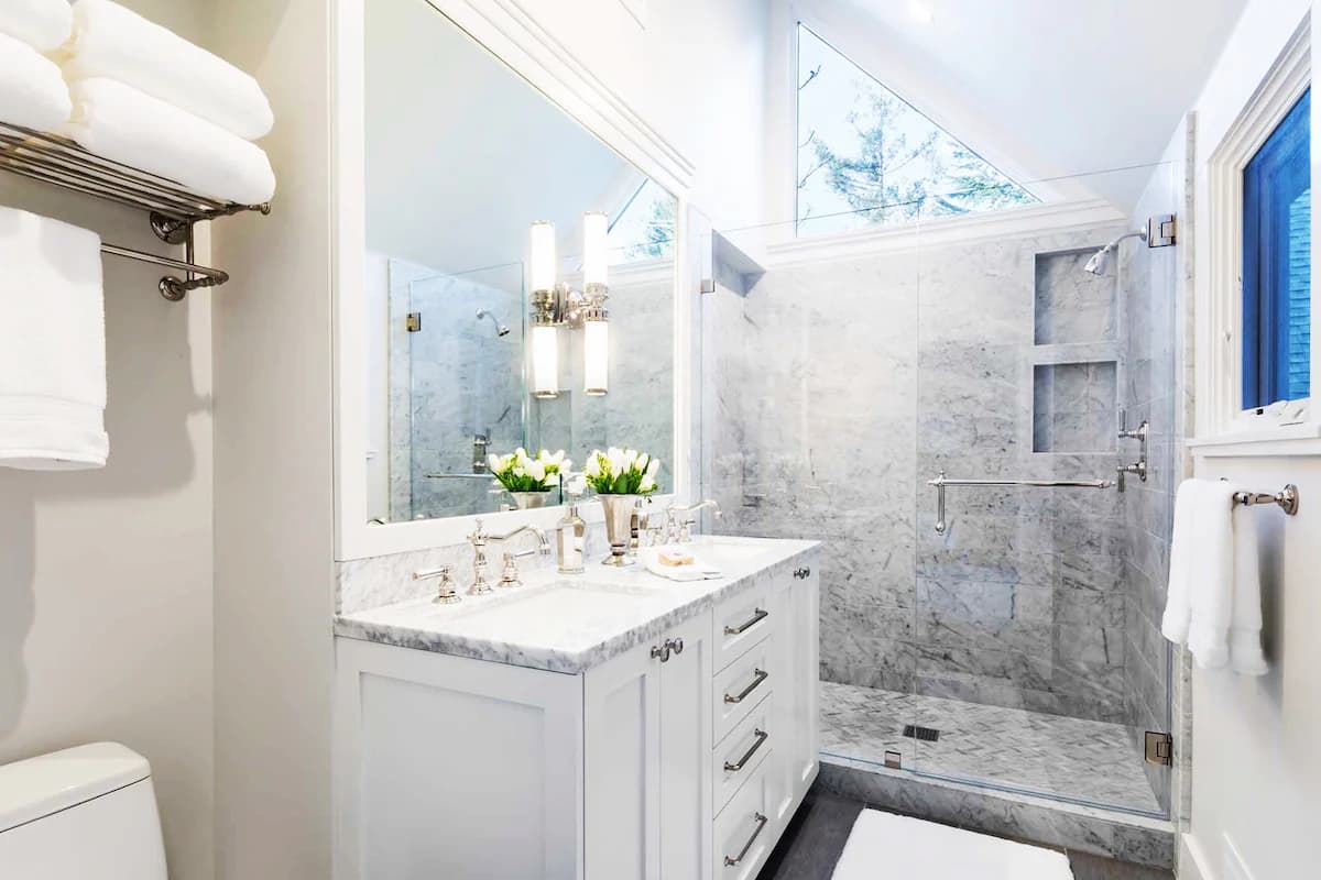 Home in Palo Alto · ★5.0 · 4 bedrooms · 4 beds · 3 baths - Image 14