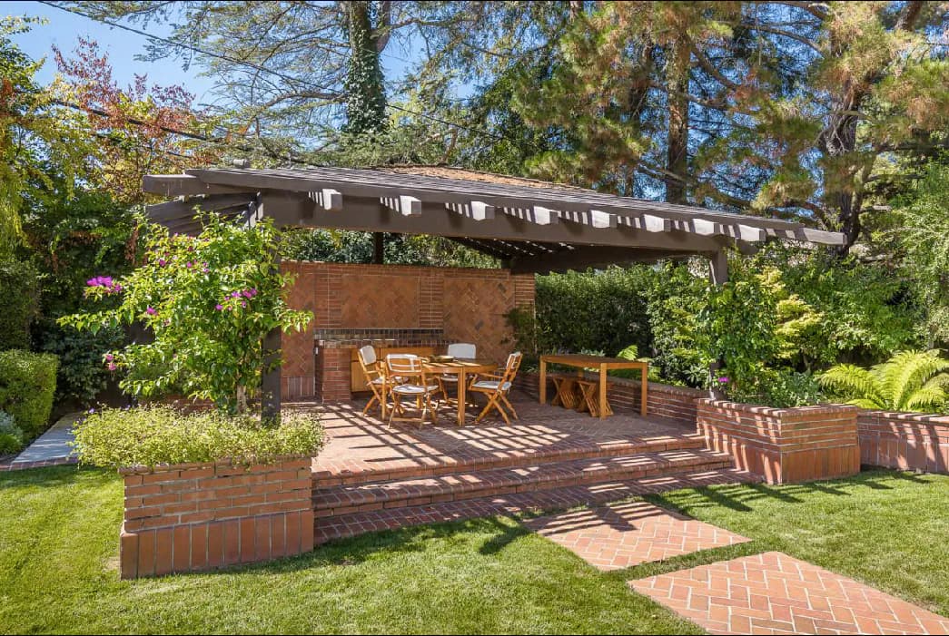 Home in Palo Alto · ★4.87 · 2 bedrooms · 2 beds · 2 baths - Image 11