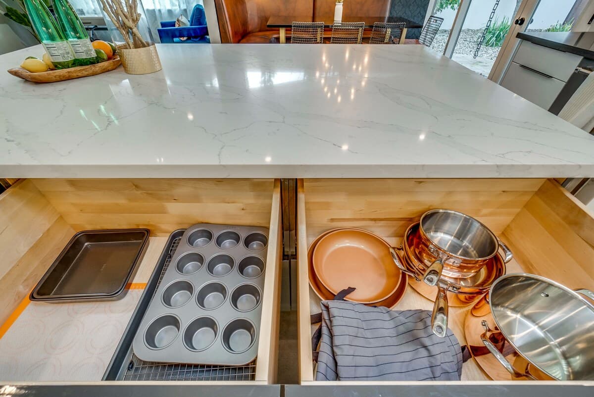 Home in Palo Alto · ★4.96 · 5 bedrooms · 7 beds · 4.5 baths - Image 15