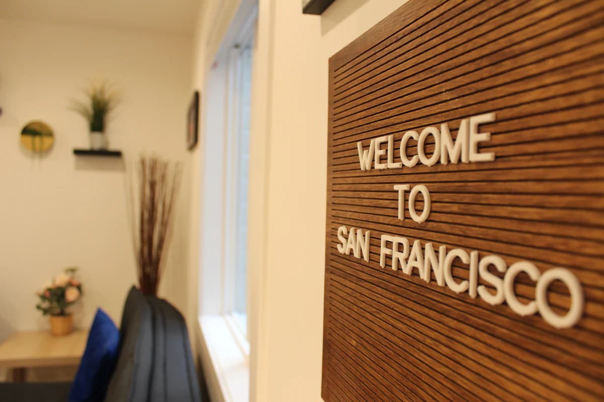 Modern City Suite | New & Clean 2Bdrm/1Bath in SF - Photo 6