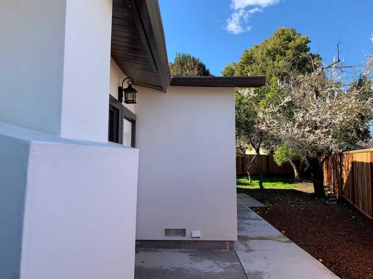 Home in East Palo Alto · ★4.92 · 4 bedrooms · 4 beds · 2 baths - Image 48