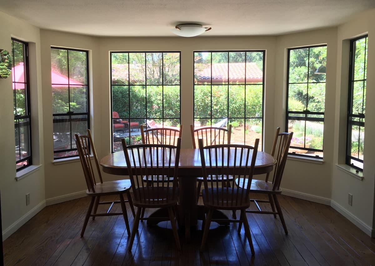 Home in Palo Alto · ★4.95 · 4 bedrooms · 4 beds · 3 baths - Image 8