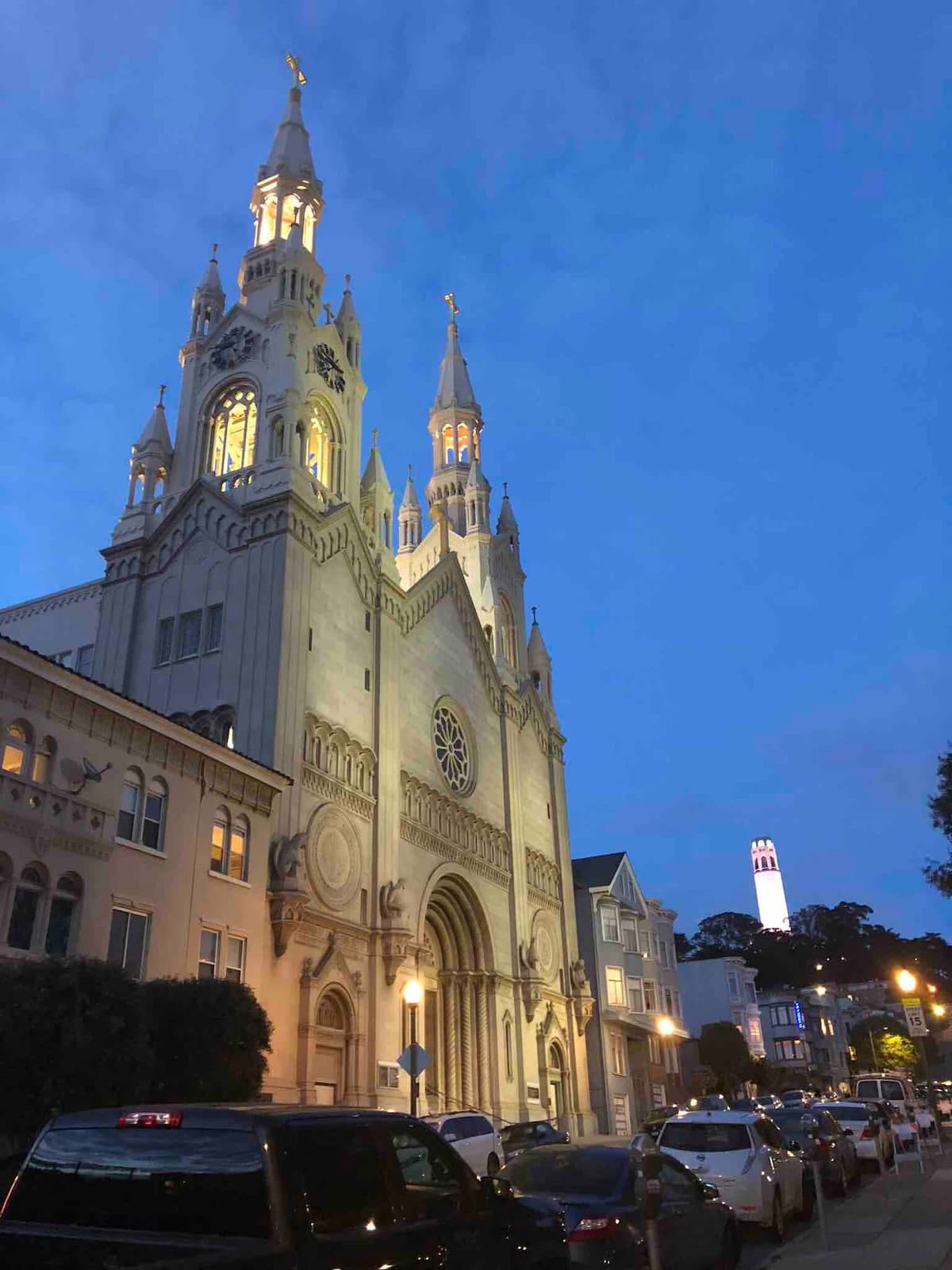 Villa in San Francisco · ★4.95 · 5 bedrooms · 6 beds · 3 baths - Image 79