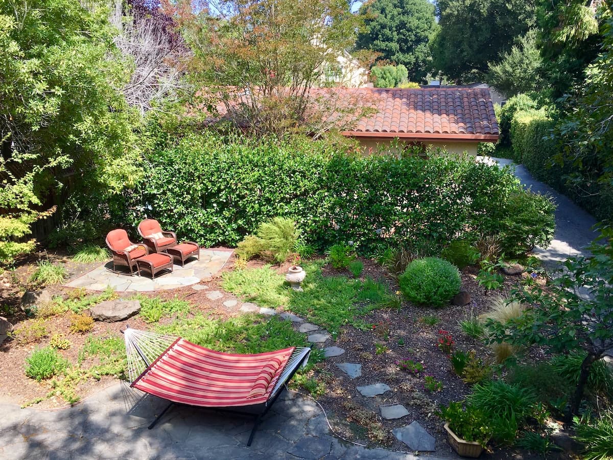 Home in Palo Alto · ★4.95 · 4 bedrooms · 4 beds · 3 baths - Image 25
