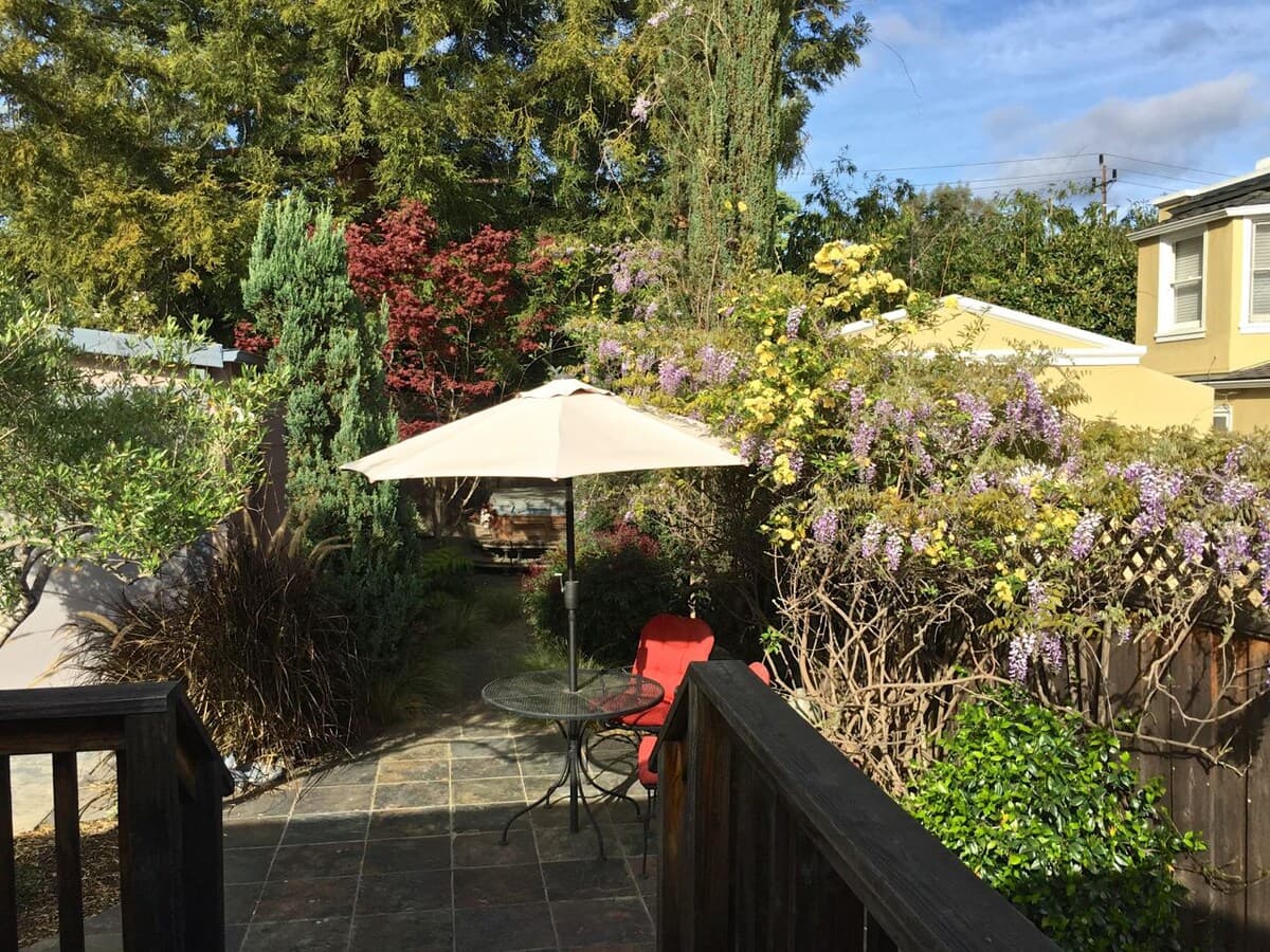 Cozy Palo Alto Home with Hot Tub, Near Stanford - Photo 12