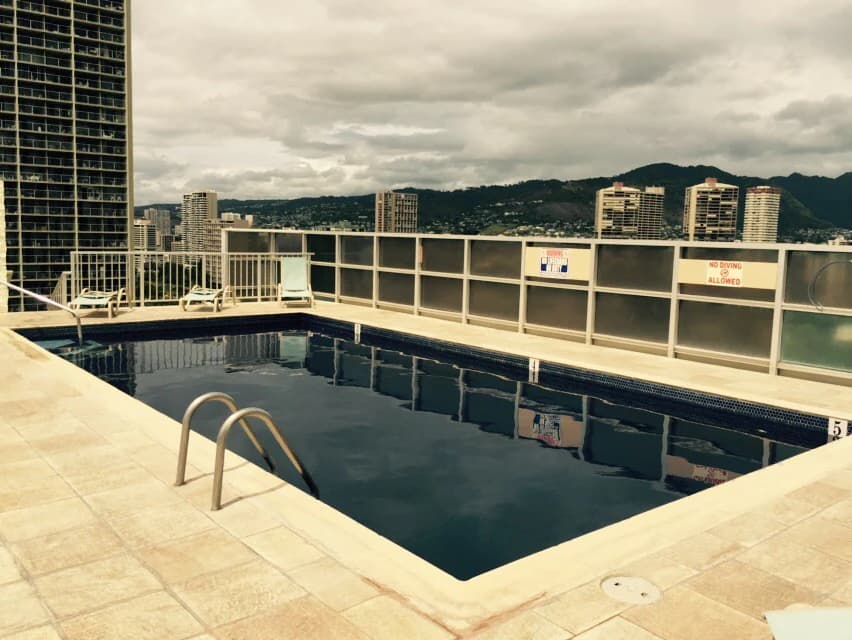 Condo in Honolulu · ★4.88 · 1 bedroom · 3 beds · 1 bath - Image 30