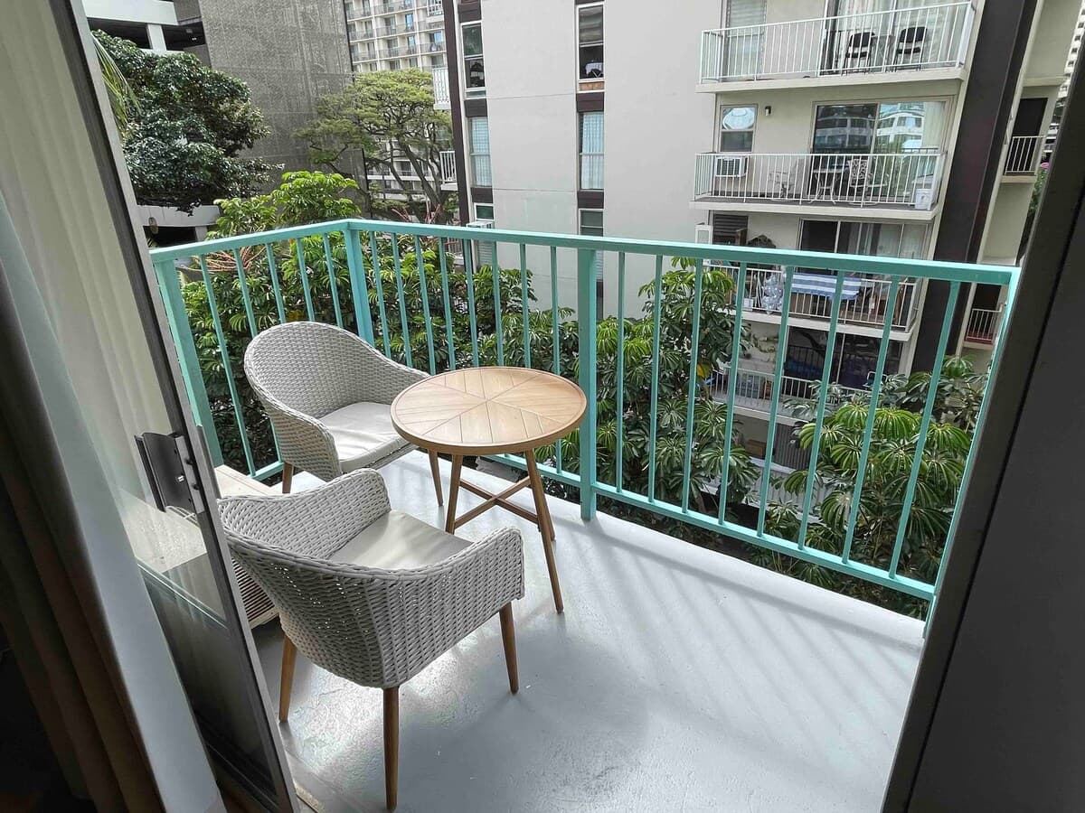 MangoGo 403/Cozy & Spacious New Room in Waikiki - Image 8