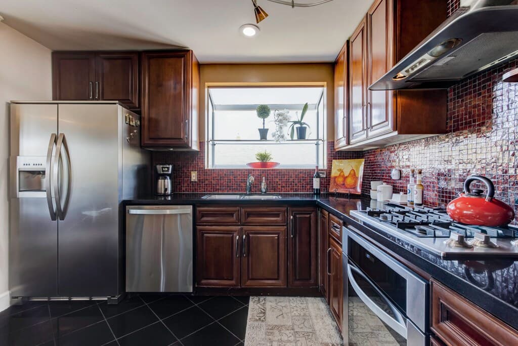 Stylish Mission/Castro Home with Skyline View - Photo 6