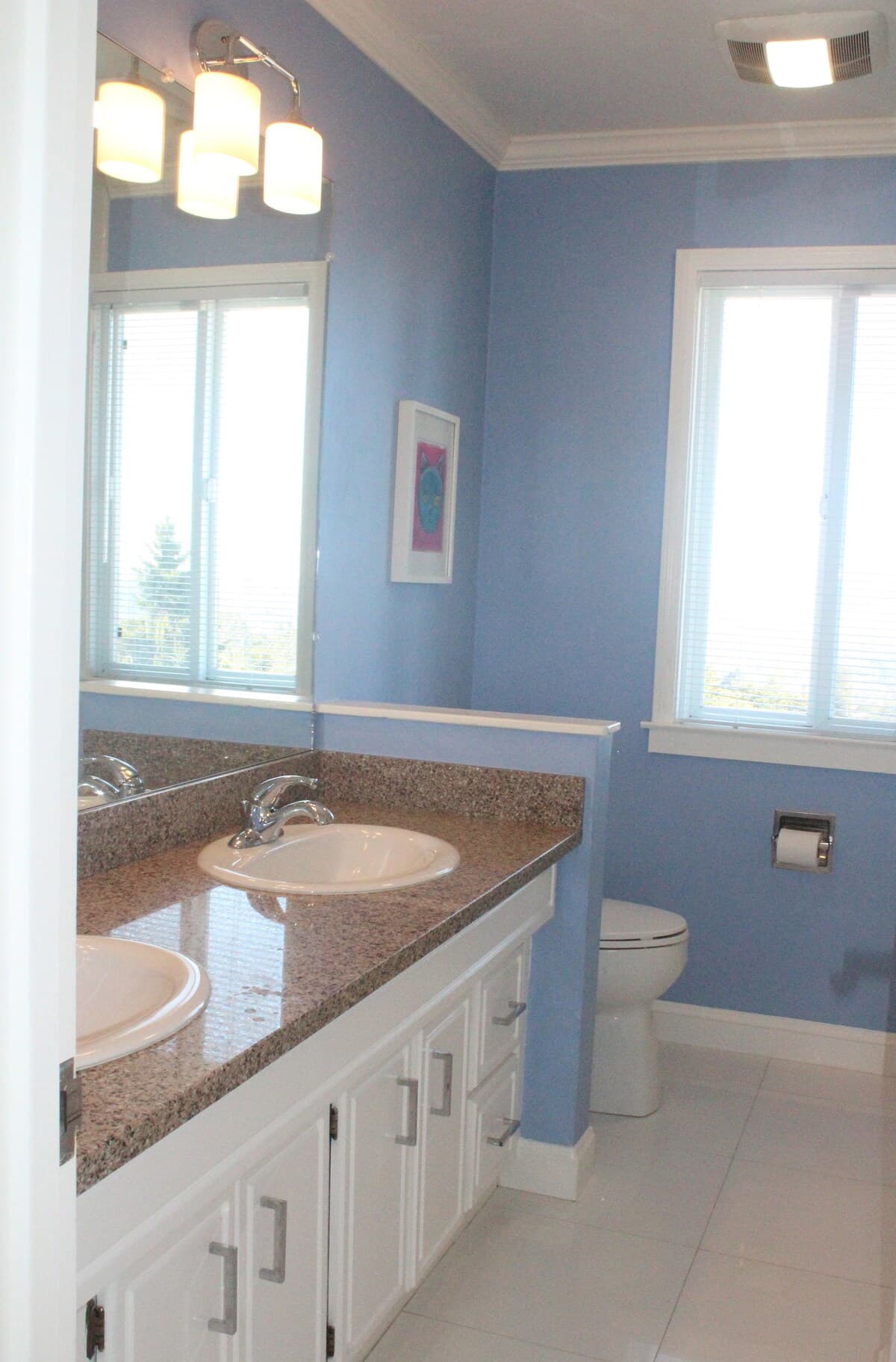 Sunny Bay-View Home with 3 Fireplaces & Garden - Photo 23