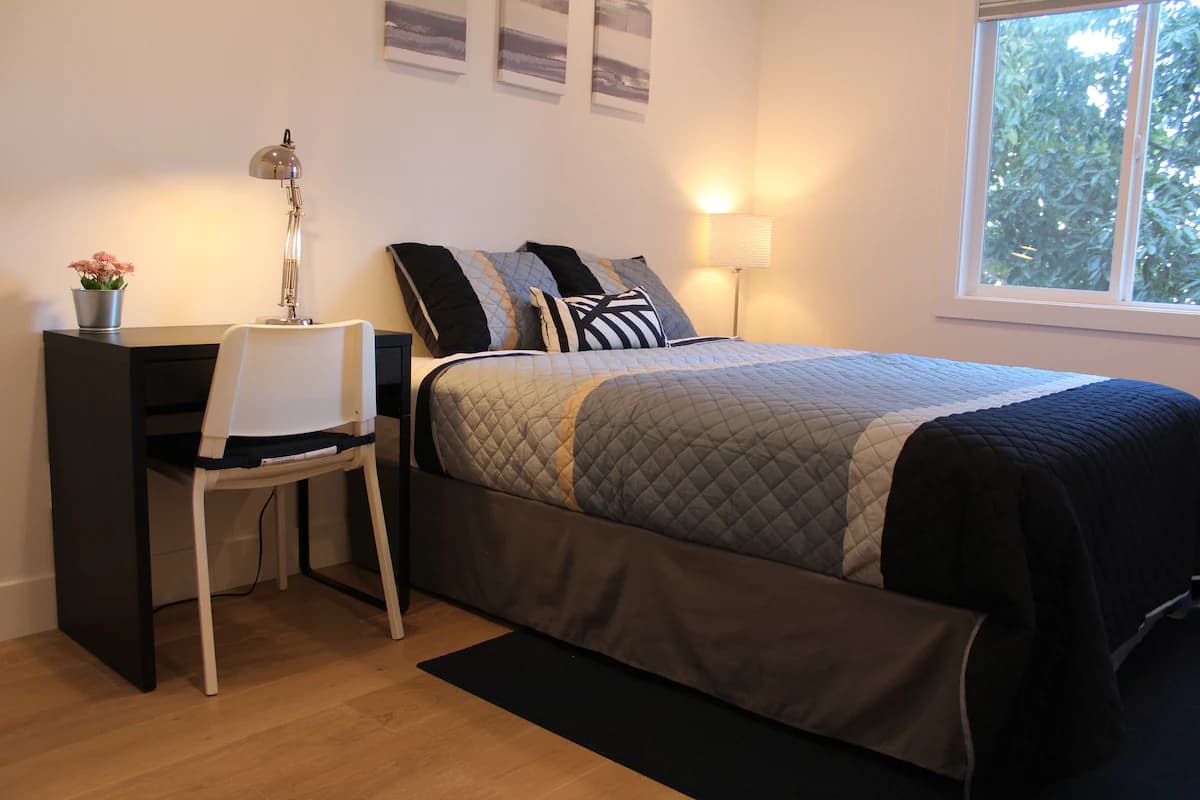 Modern City Suite | New & Clean 2Bdrm/1Bath in SF - Photo 11