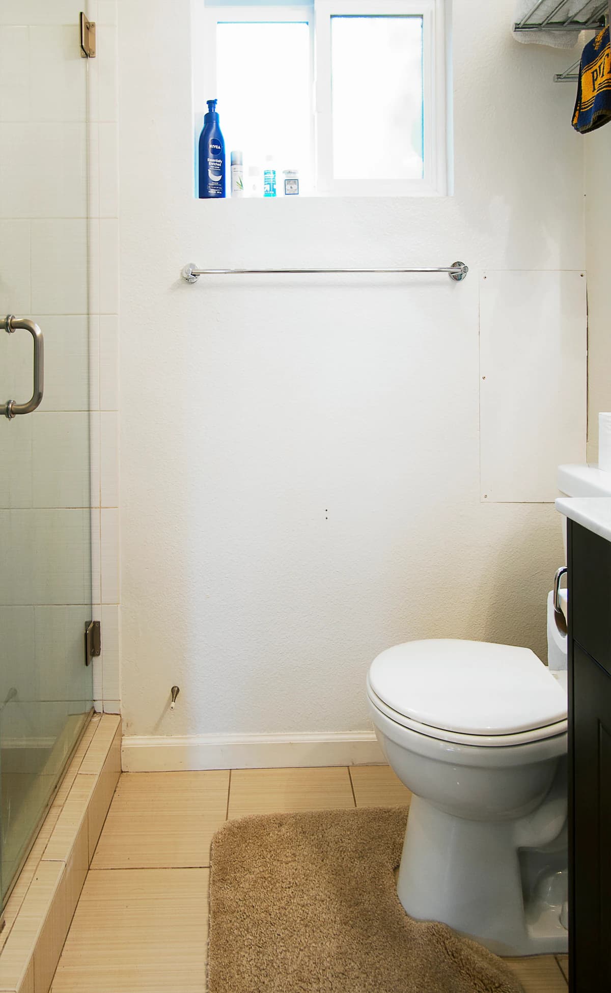 Home in East Palo Alto · ★4.82 · Studio · 1 bed · 1 bath - Image 10