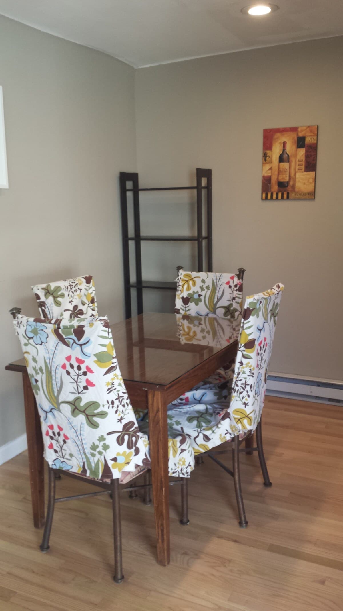 Home in Palo Alto · ★4.16 · 2 bedrooms · 3 beds · 1.5 baths - Image 28