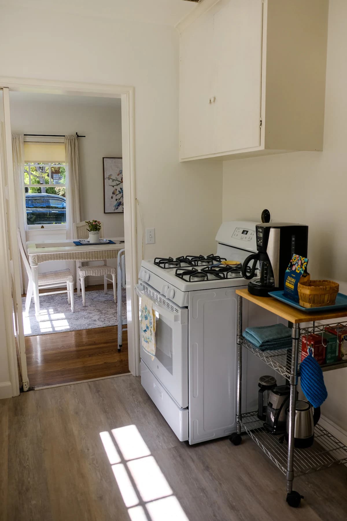 Home in Palo Alto · ★4.93 · 2 bedrooms · 4 beds · 1 bath - Image 8