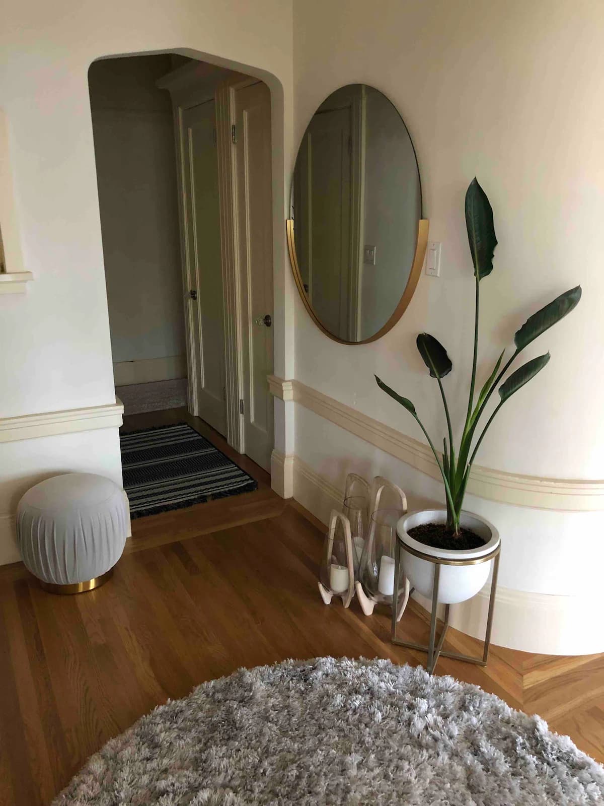 Charming Pacific Heights Condo with Parking - Photo 16