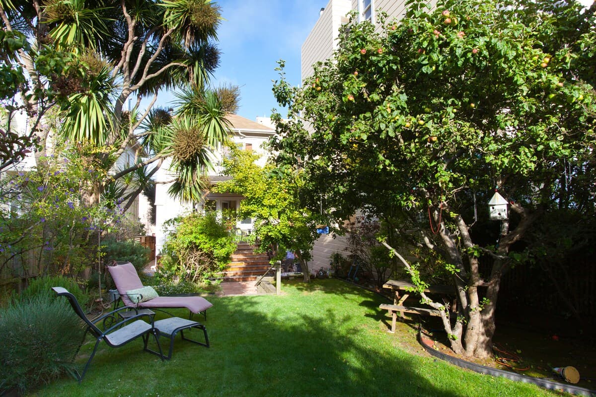 Victorian Home with Huge Yard, Cat Care Required - Photo 37
