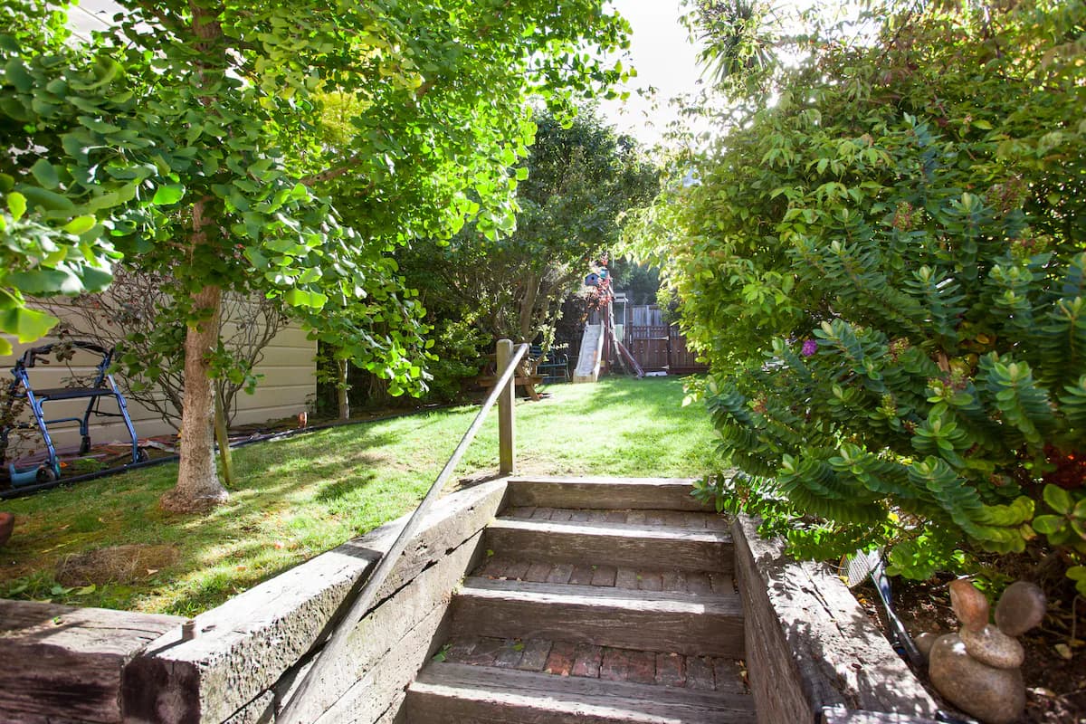 Victorian Home with Huge Yard, Cat Care Required - Photo 39