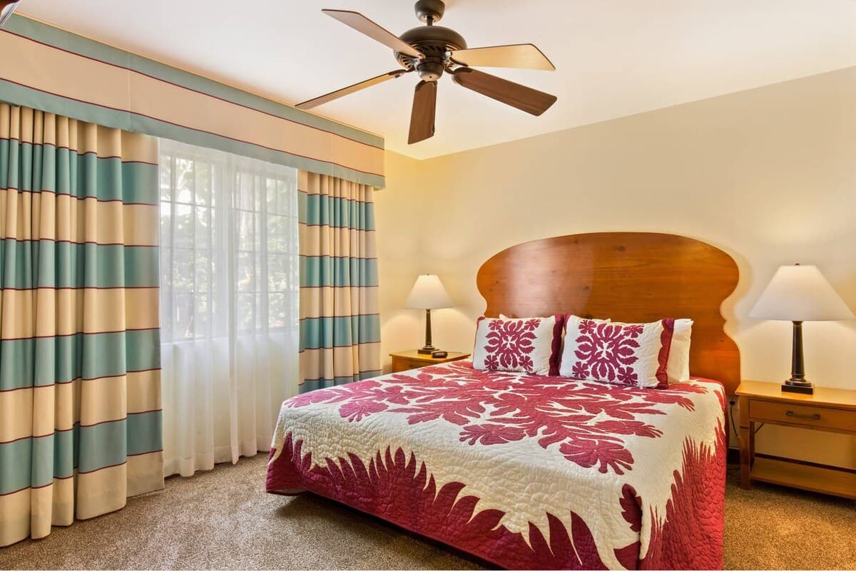 Condo in Kailua-Kona · ★4.81 · 2 bedrooms · 2 beds · 2 baths - Image 19