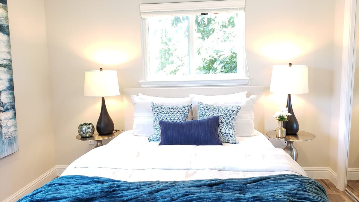 Home in Mountain View · ★4.79 · 3 bedrooms · 4 beds · 2.5 baths - Image 39
