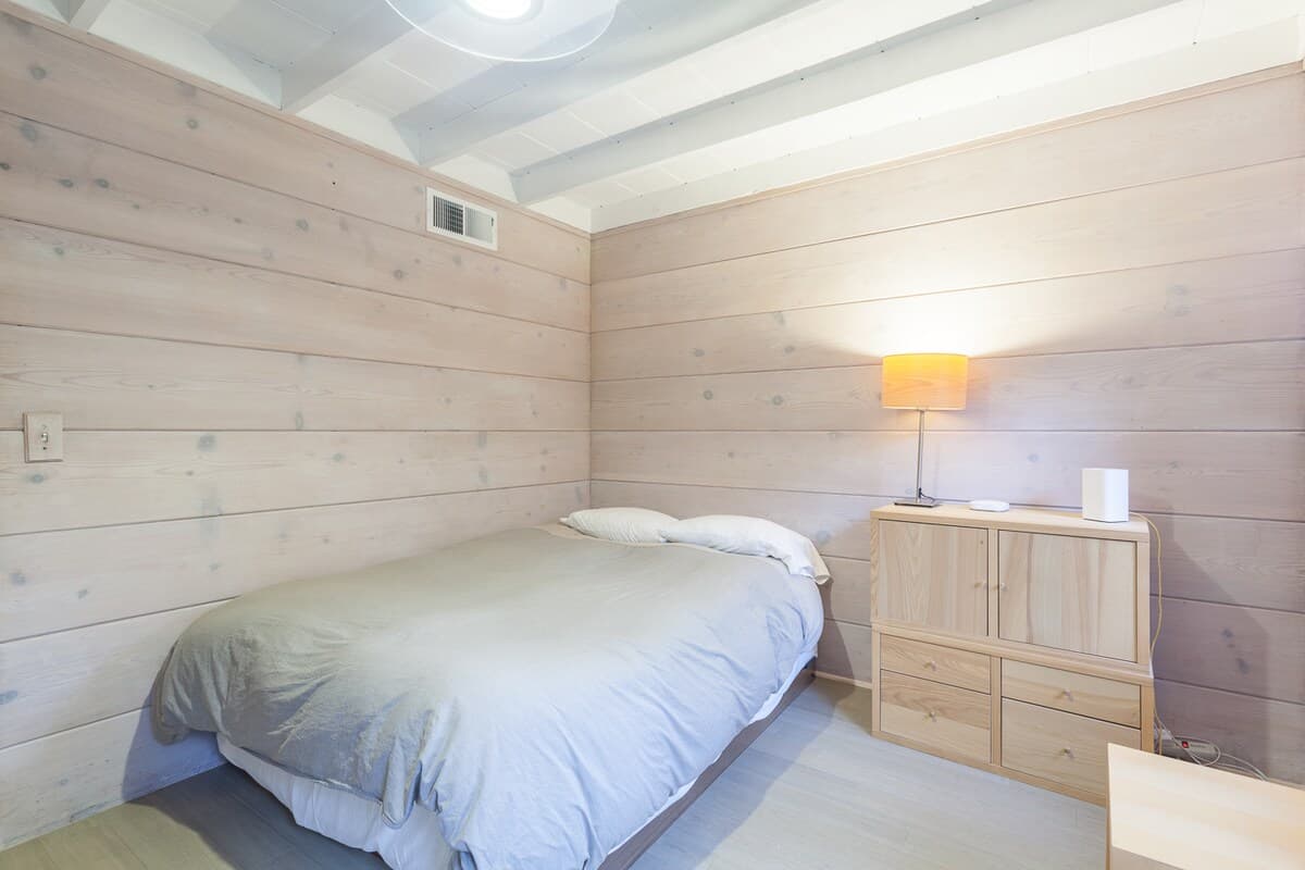 Home in Palo Alto · ★4.95 · 4 bedrooms · 5 beds · 3 baths - Image 13