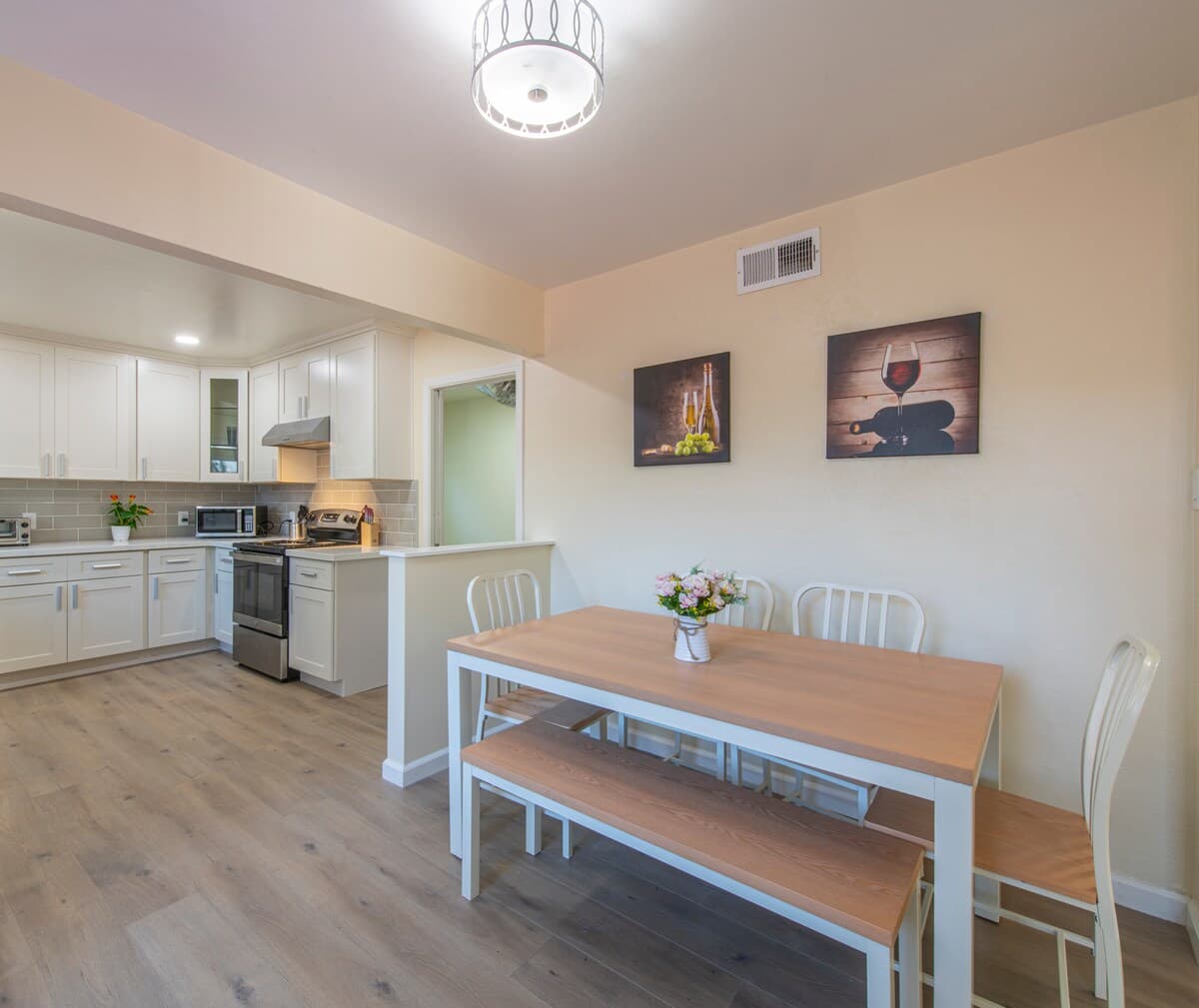 Menlo Park 6BR Near Facebook, 2 Kitchens - Photo 16