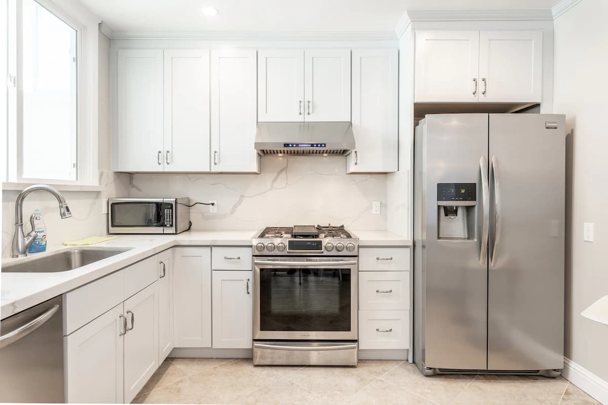 Rare 4BR Bay View Home with EV Charger & Garden - Photo 7
