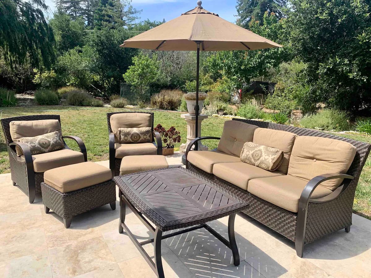 Guesthouse in Los Altos Hills · ★4.85 · 2 bedrooms · 2 beds · 1 bath - Image 25