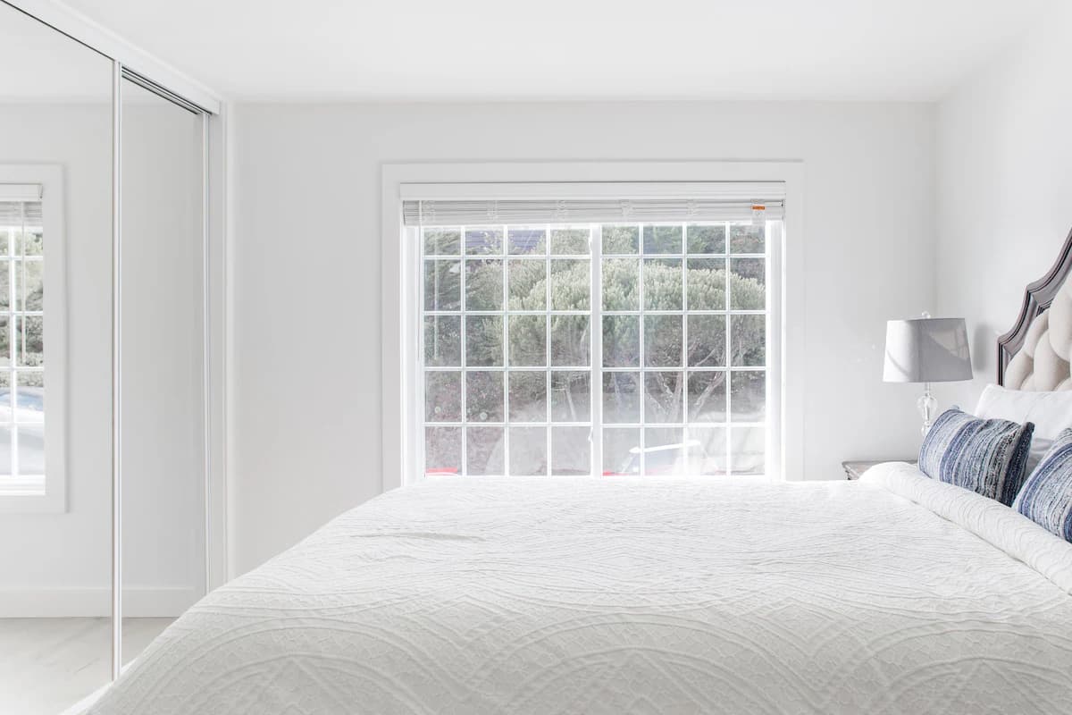 Home in Daly City · ★4.88 · 4 bedrooms · 6 beds · 2 baths - Image 15
